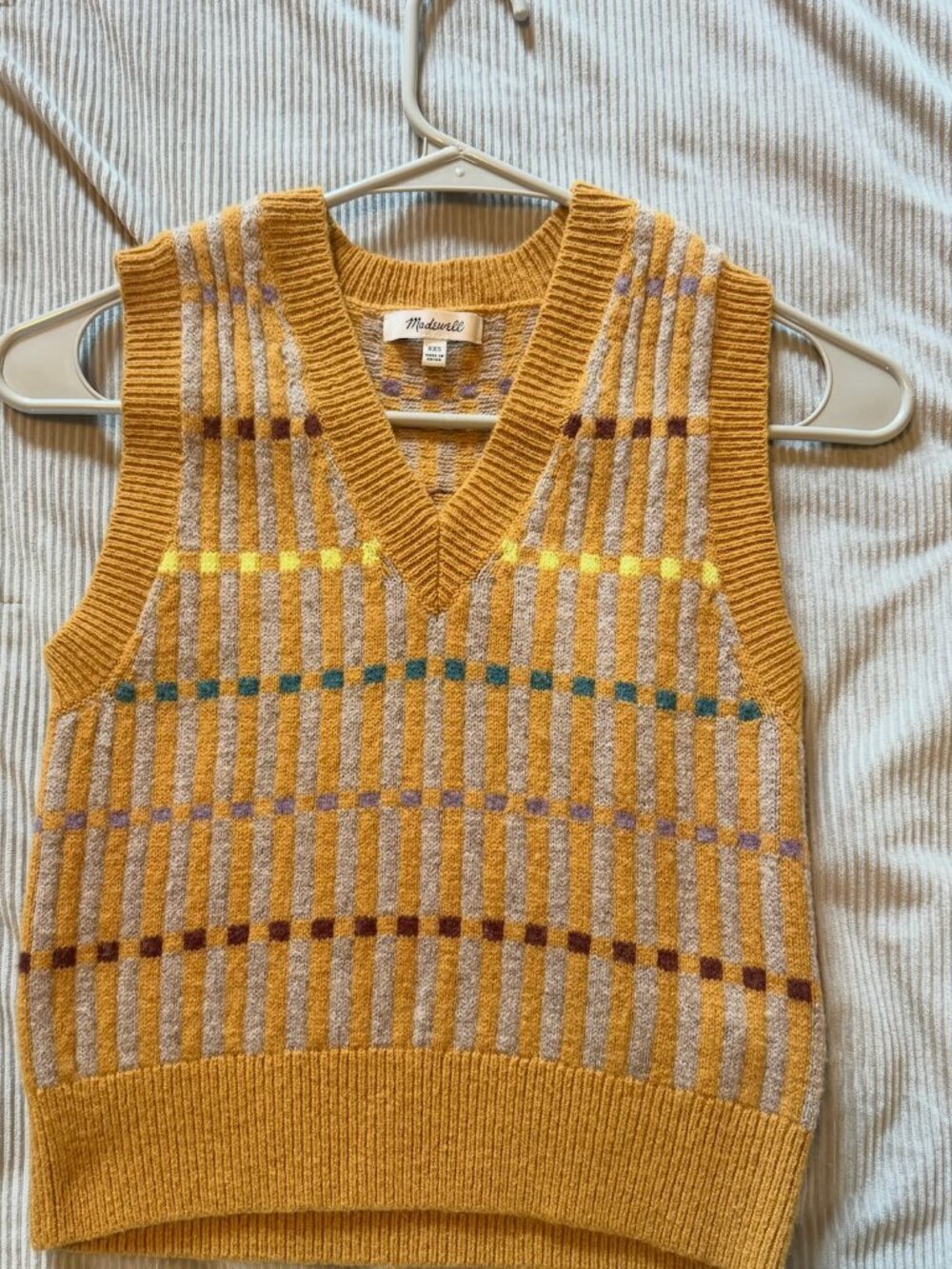 Madewell XXS Jacquard V-Neck Sweater Vest in "Heather Vintage Gold